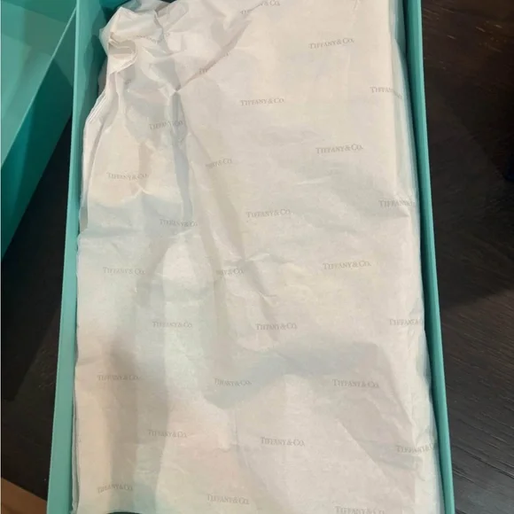 Tiffany & Co Champagne Flute Set of 2 - Picture 3 of 3